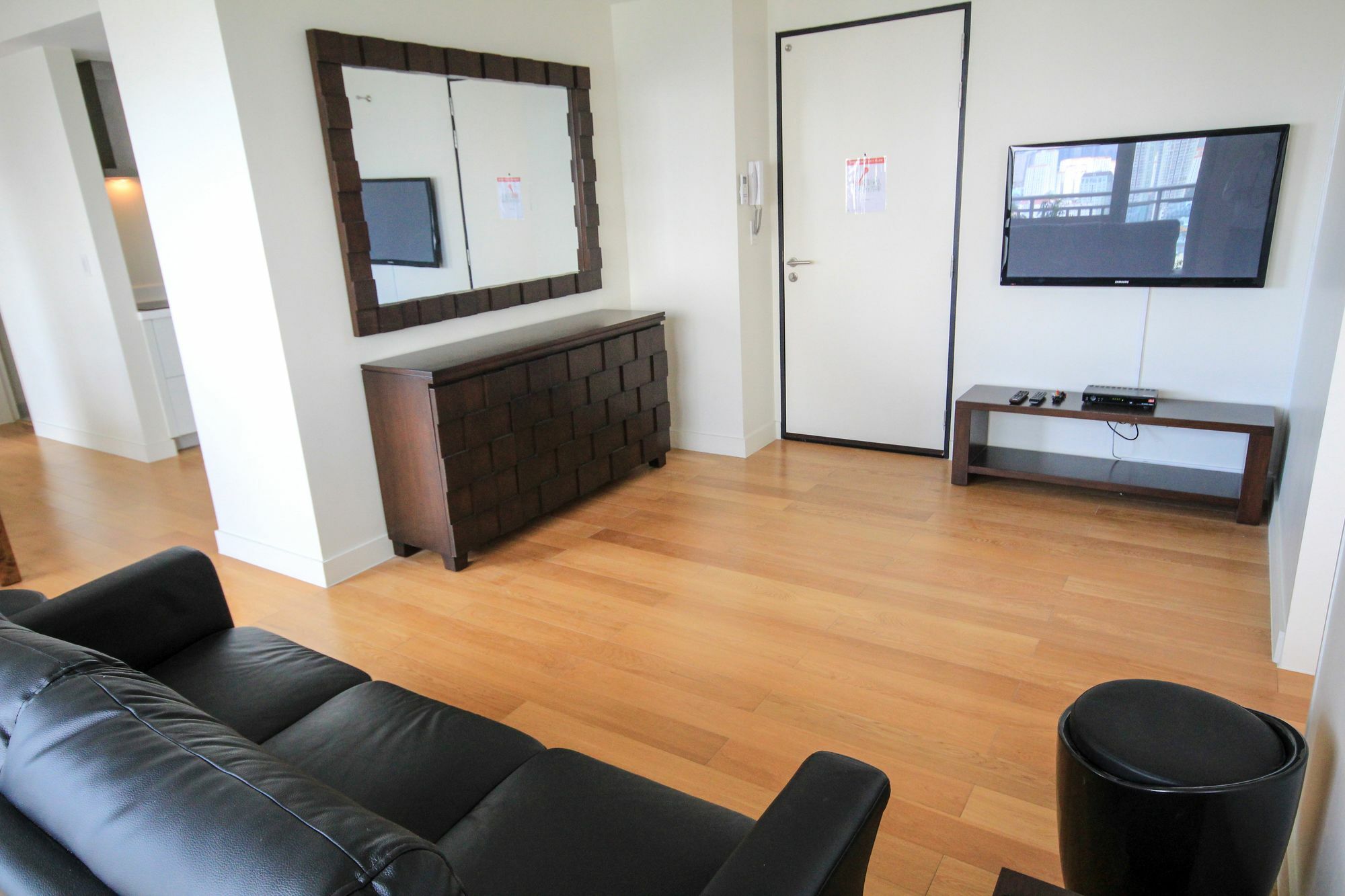Siglo Suites @ The Acqua Private Residences マンダルヨン・シティ エクステリア 写真
