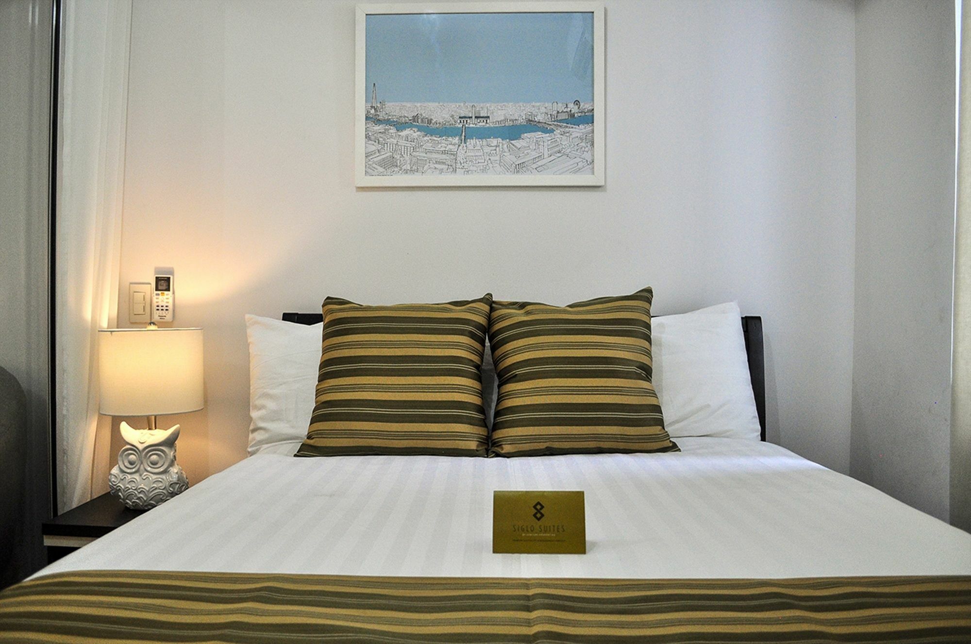 Siglo Suites @ The Acqua Private Residences マンダルヨン・シティ エクステリア 写真