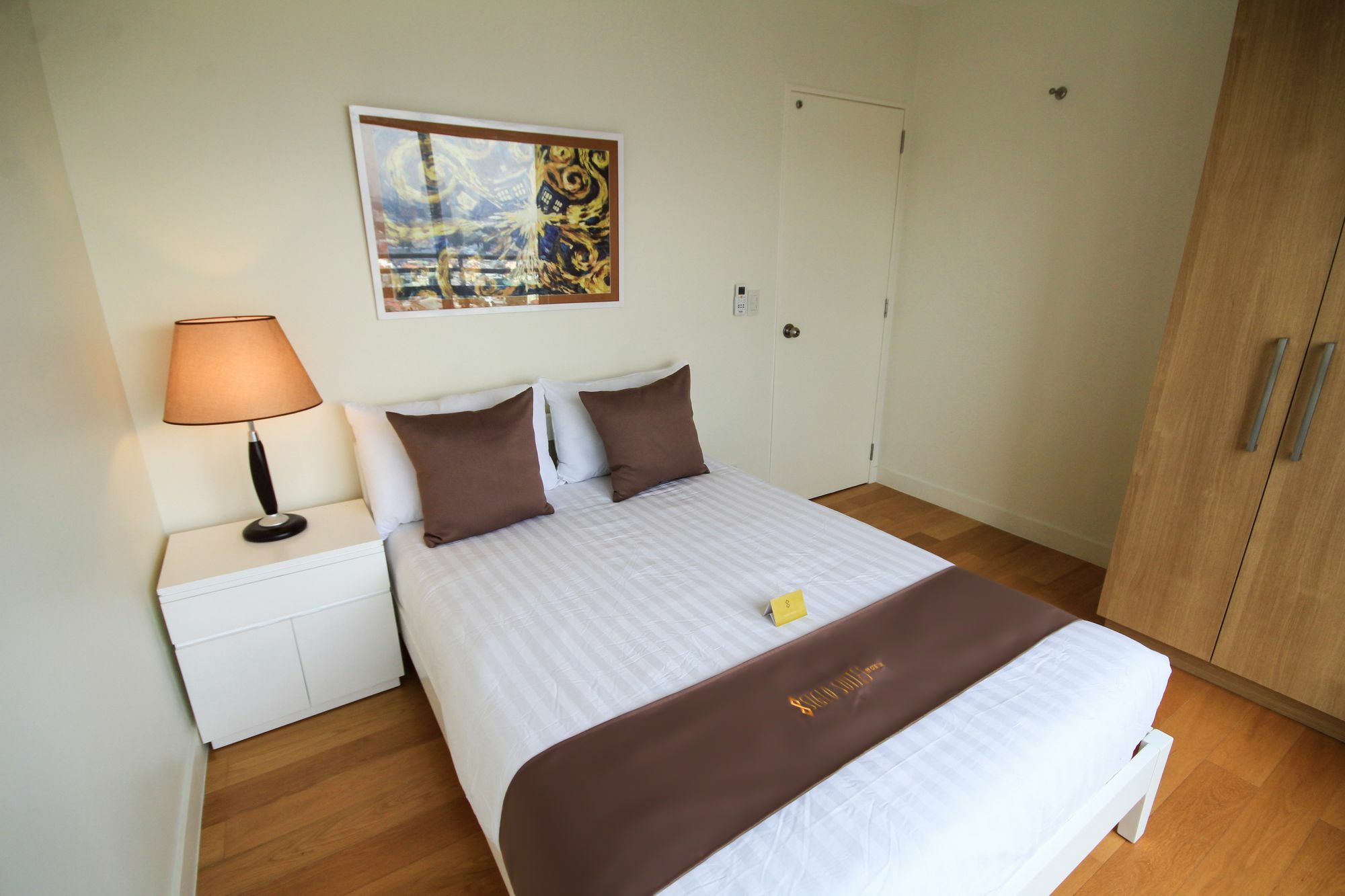 Siglo Suites @ The Acqua Private Residences マンダルヨン・シティ エクステリア 写真