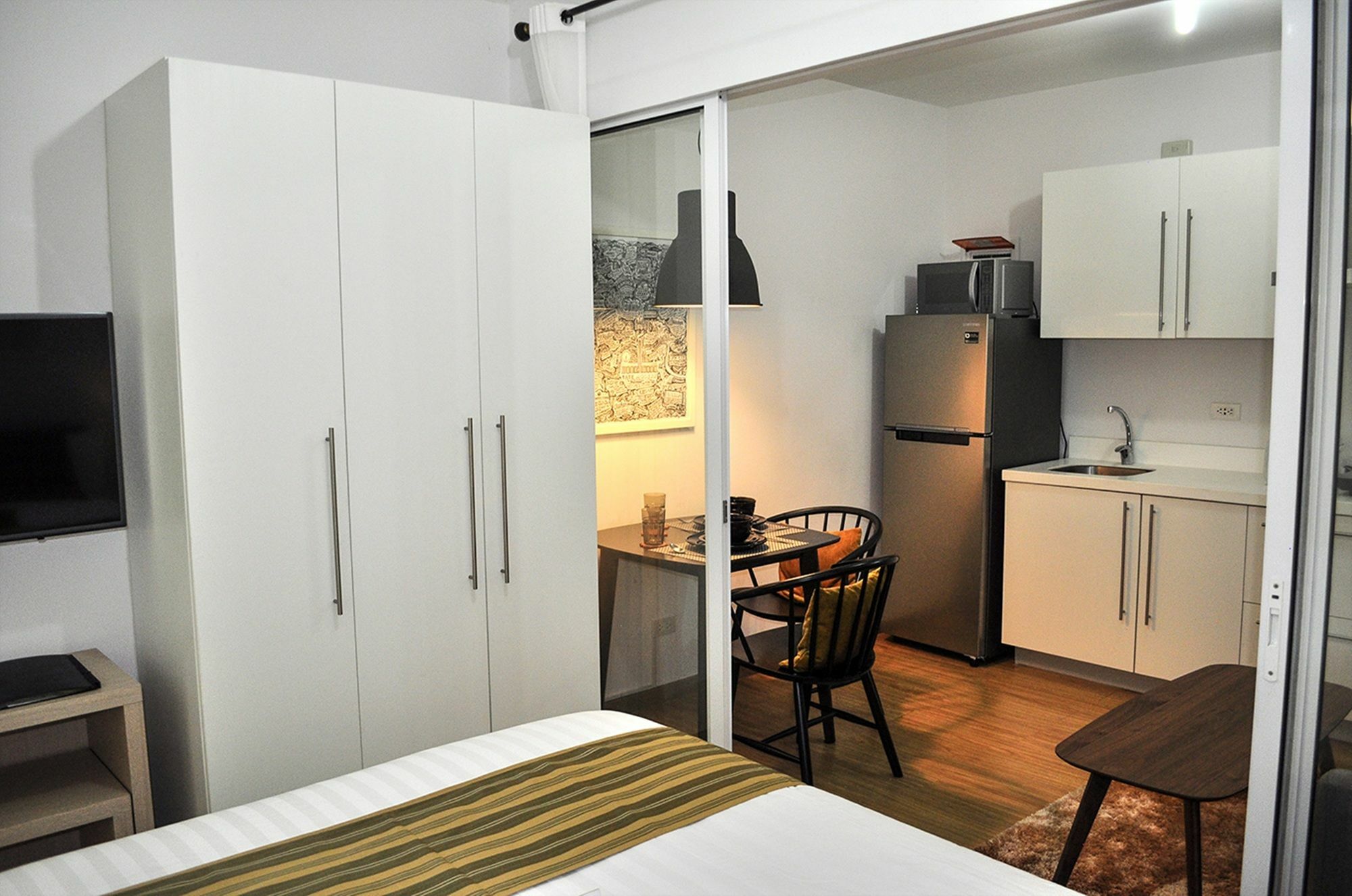 Siglo Suites @ The Acqua Private Residences マンダルヨン・シティ エクステリア 写真