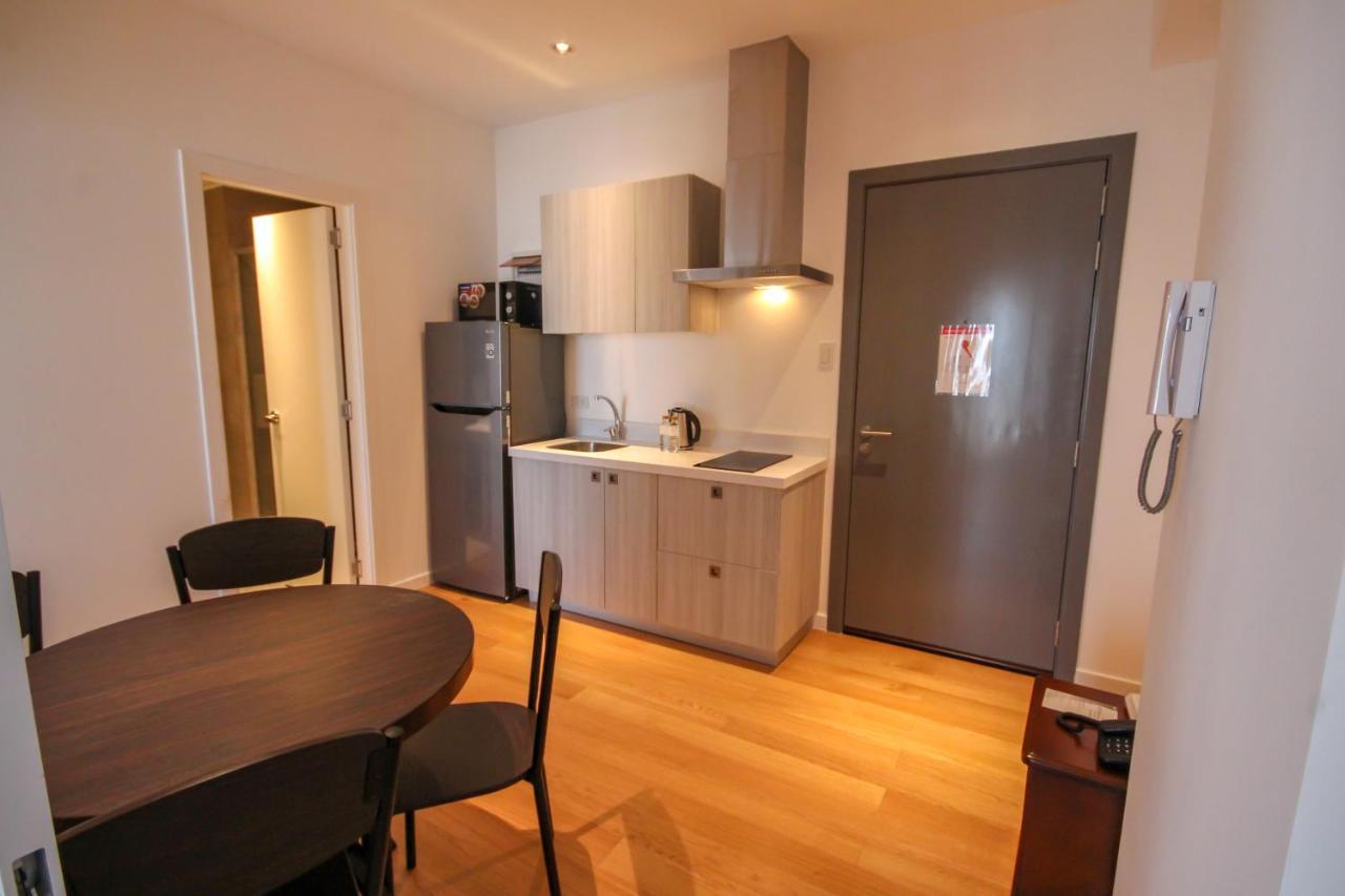 Siglo Suites @ The Acqua Private Residences マンダルヨン・シティ エクステリア 写真